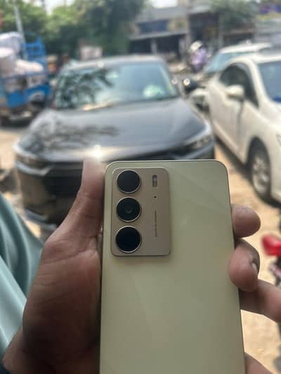 realme c75 8 128 gb full box battry timing Kamal ha all ok