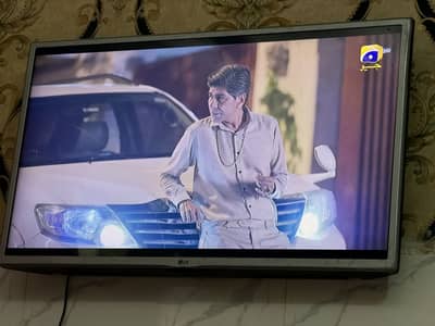 32" LG led smart youtube netflix