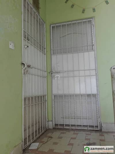 2 BED + DRAWING+DINING FLAT FOR SALE IN SAIMA BLESSING APATMENR SECTOR 5K NORTH KHI