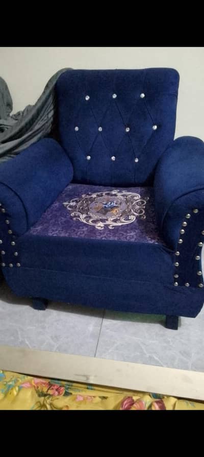 single sofas 2