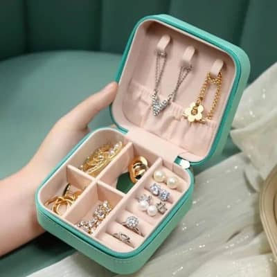 Pastel Green Jewelry Organizer Box