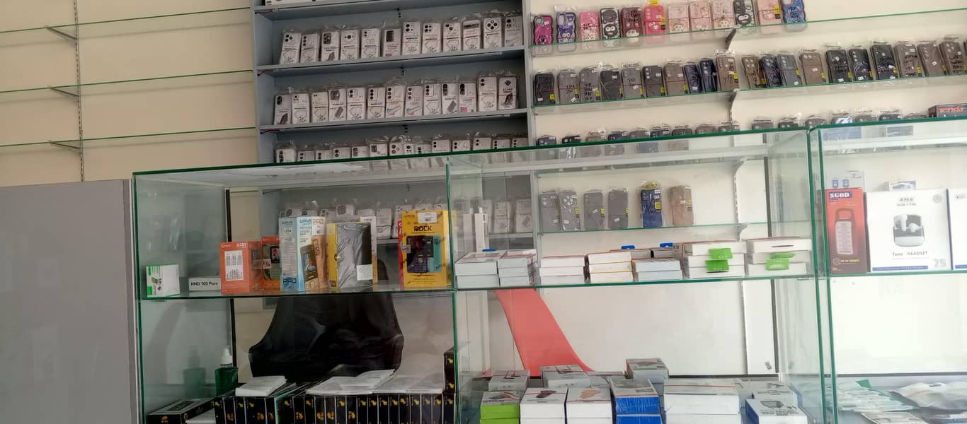 Mobile Accessories with counters 1