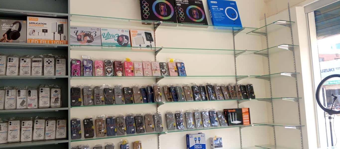 Mobile Accessories with counters 5