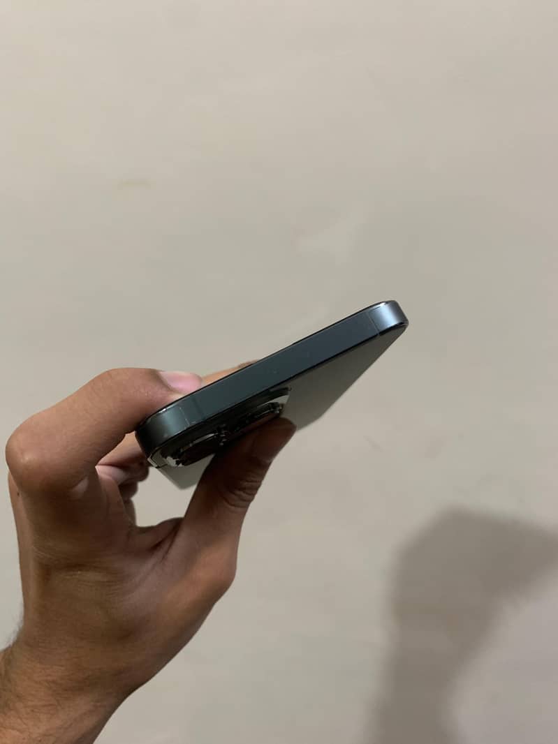 iphone 13 pro max 3