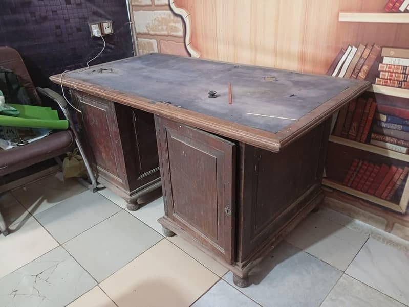 Office Table 3