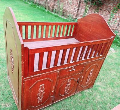 Baby wooden cot with 4 storage cabins