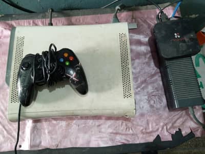 Xbox 360 10/10 conditions available no disk required for game 132 big