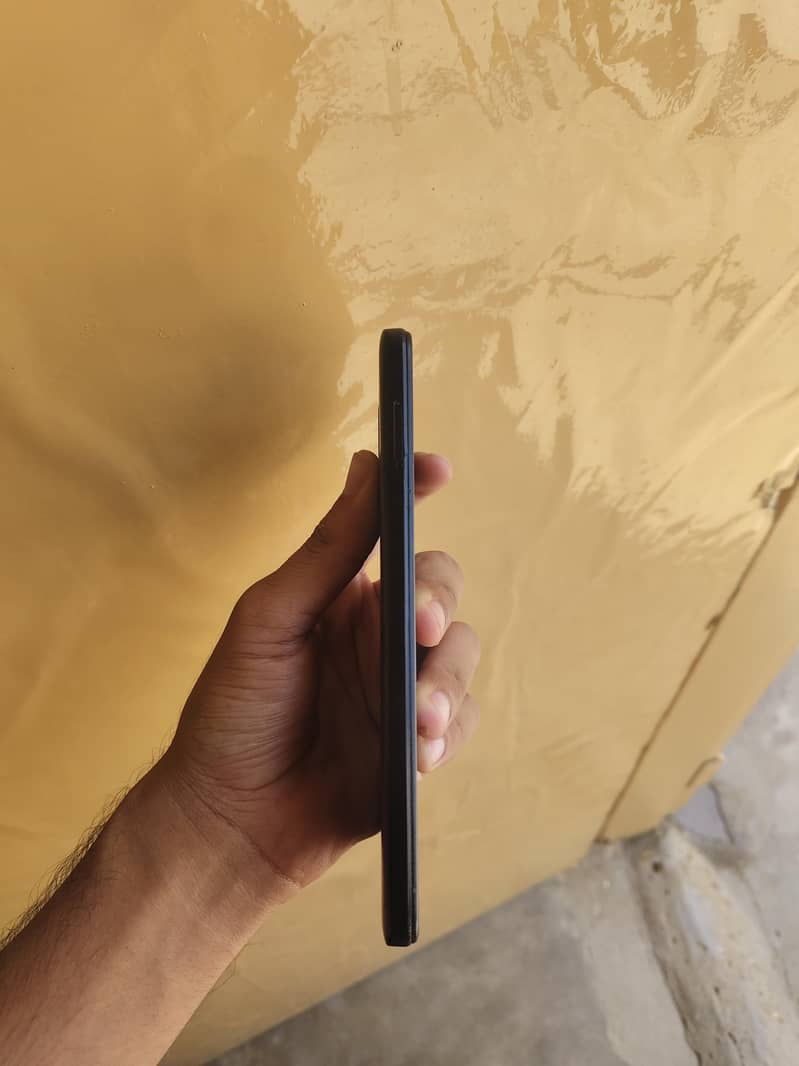 Redme A1 plus 4