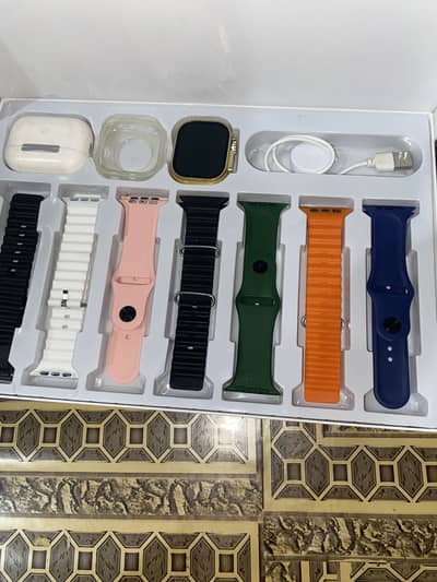 Mobile watch and airbads