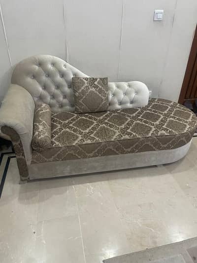 07 seater Sofa