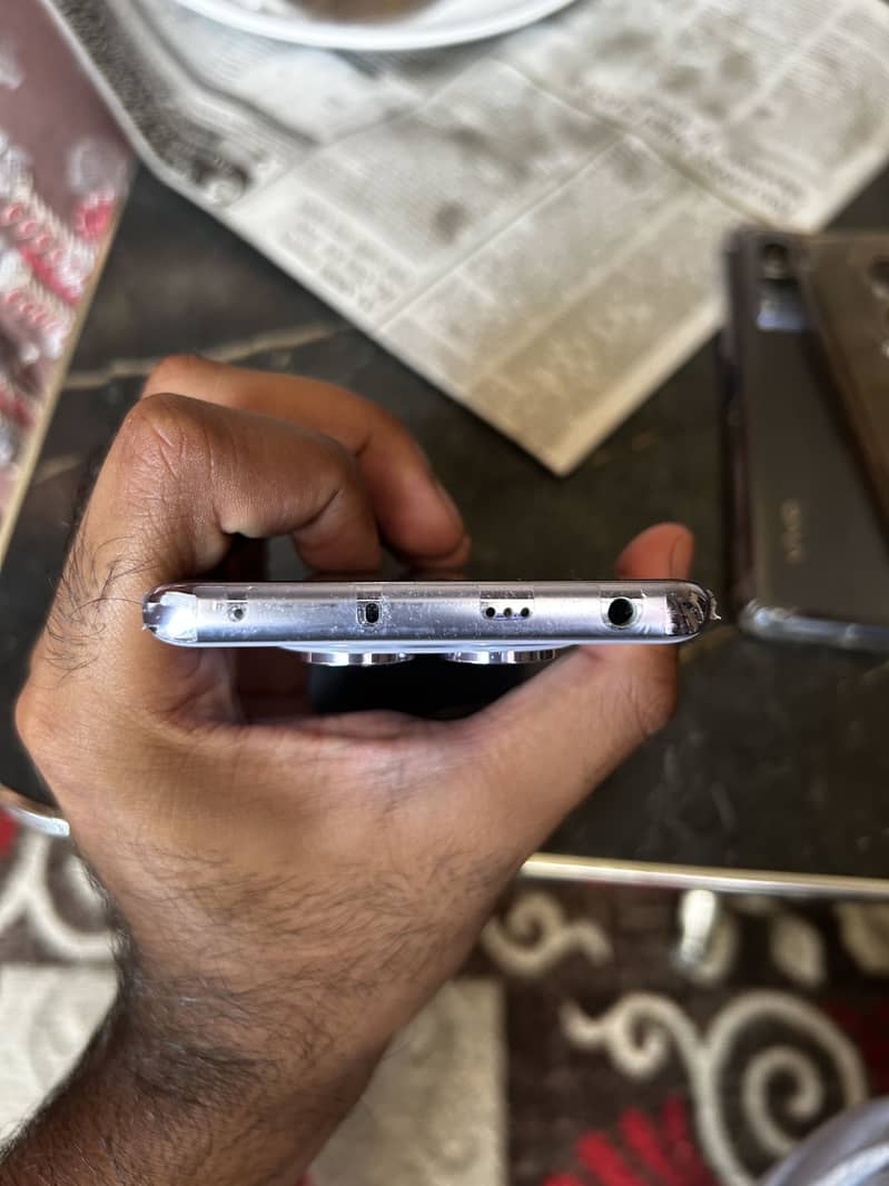 Redmi note 14 pro 4