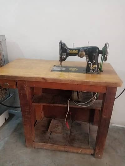 "Safdar Embroidery Machine for Sale - Excellent Condition"