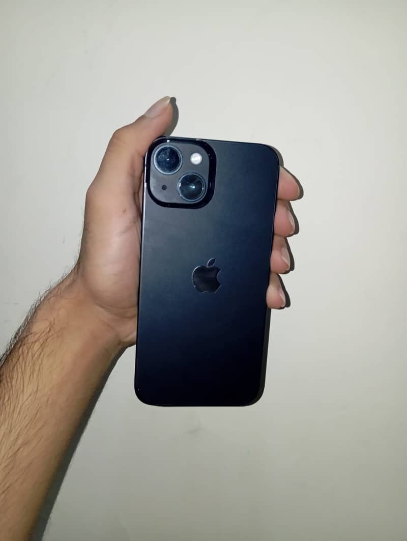iPhone 14 3