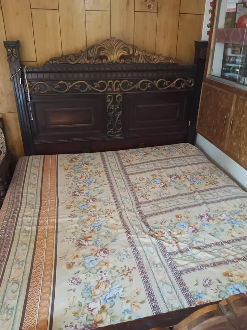 bed and two side table 0