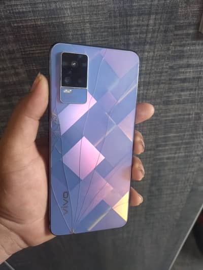 Vivo v21e 8+2 128 gb Read Add Plzz