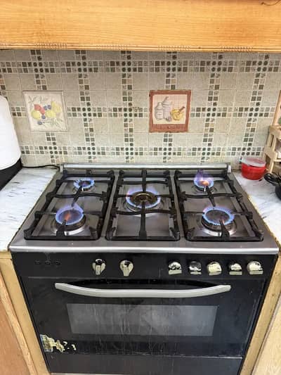 Range Cooker - Stove (5 Burners)