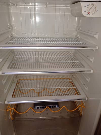 Dawalance fridge