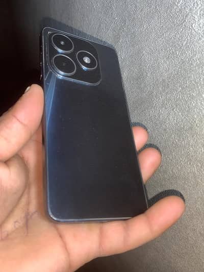 Tecno spark 20 8+8 RAM 256GbB urgent sale