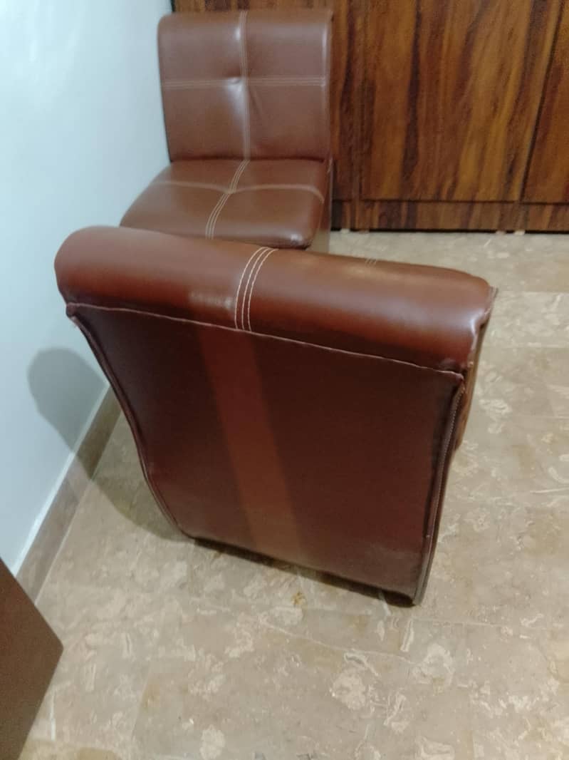 2 setar sofa 2
