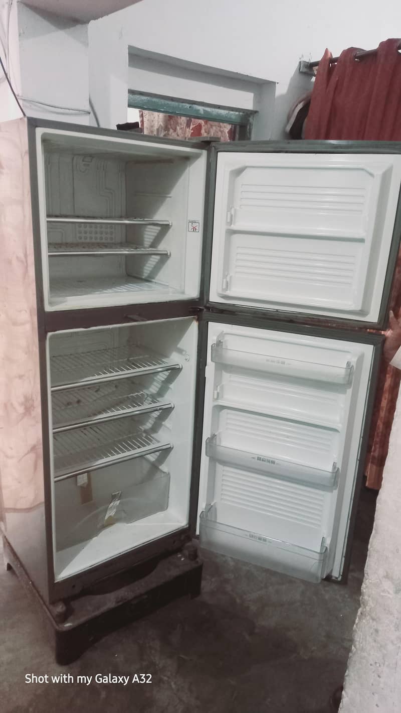 Refrigerator 5
