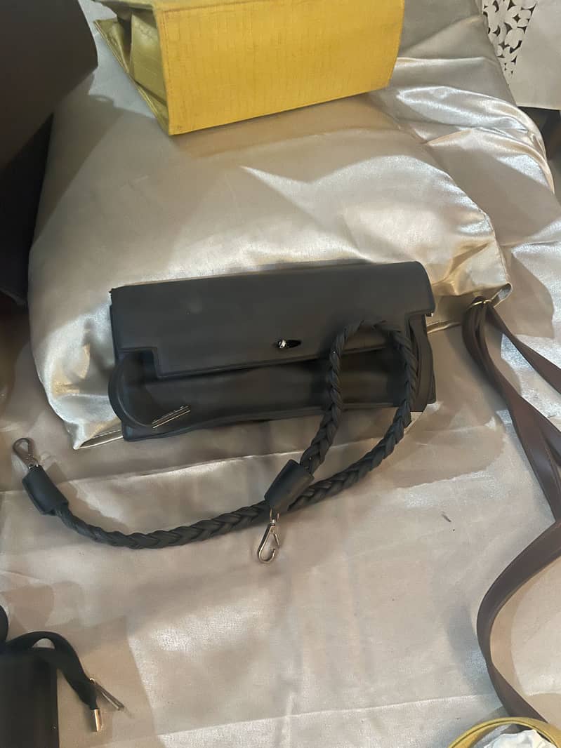 Handbags,wallets 10