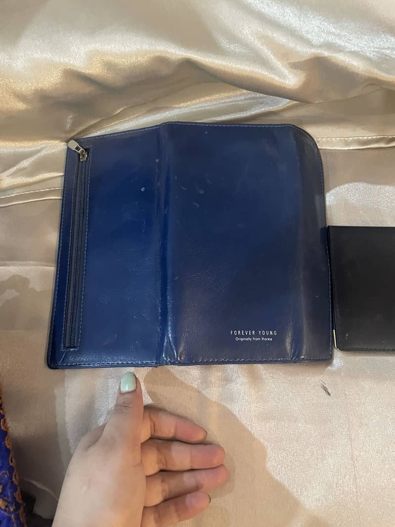 Handbags,wallets 13
