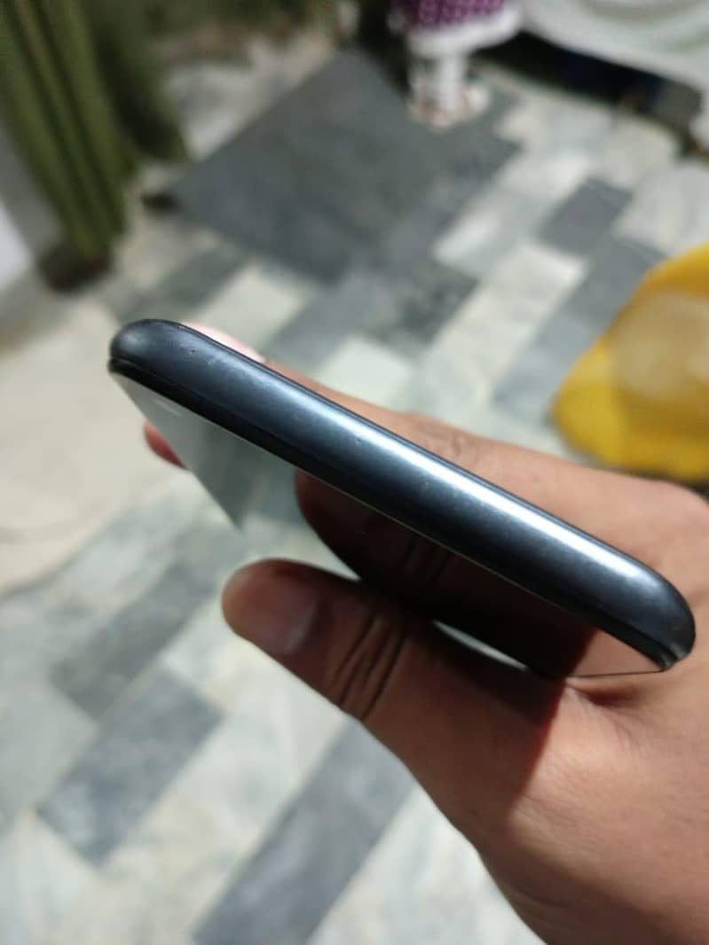 Tecno Spark 7pro 3