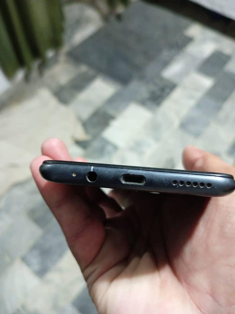 Tecno Spark 7pro 4