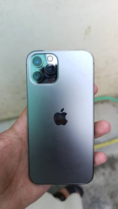 Apple iPhone 12 Pro