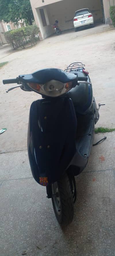 japanese scooty 4 steoke 49 cc