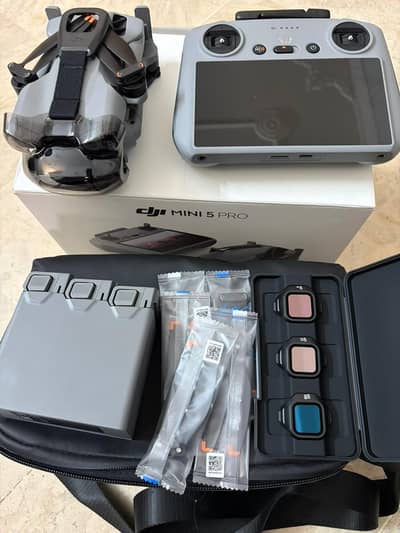 Dji mini 5 pro (New) (Not used) (Fly more combo)