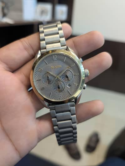 Nixon men watch