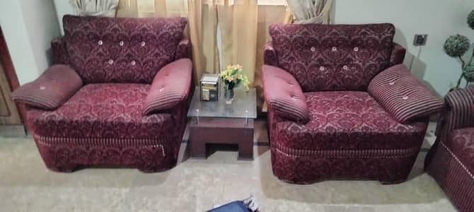Sofa set 7 seater--- Dianing table--- Centre table--- and 2 side table