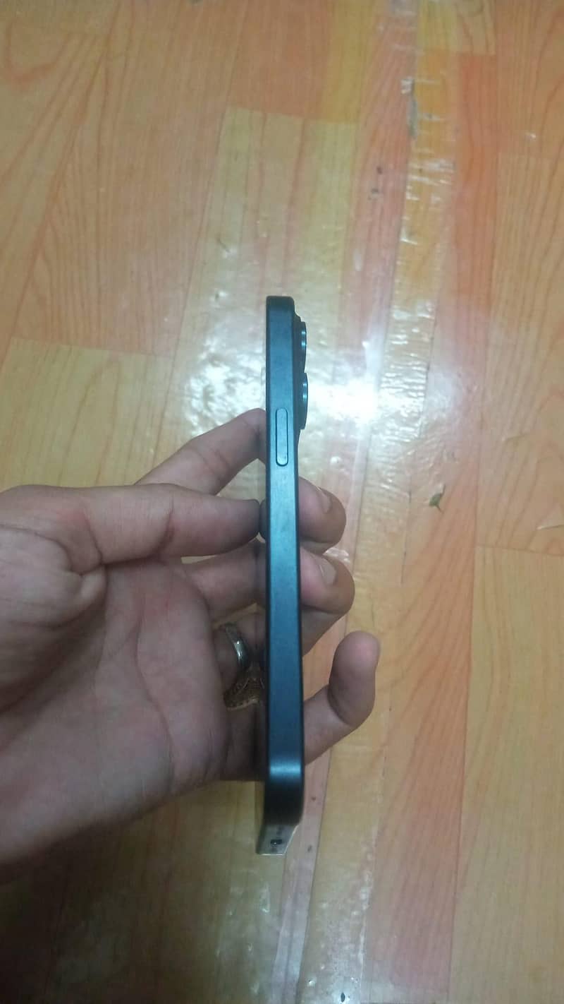 iphone 15 pro 3
