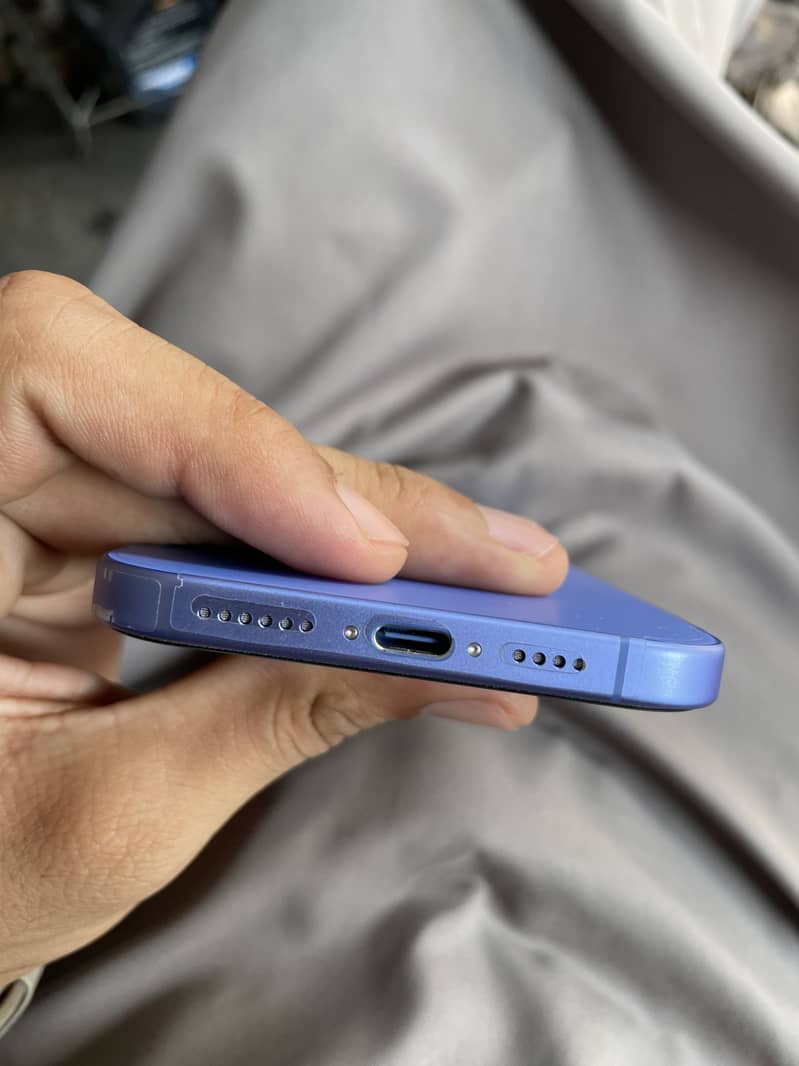iPhone 16 plus JV 1