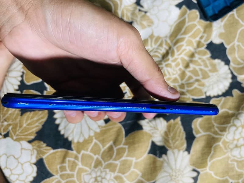 Realme c2 4