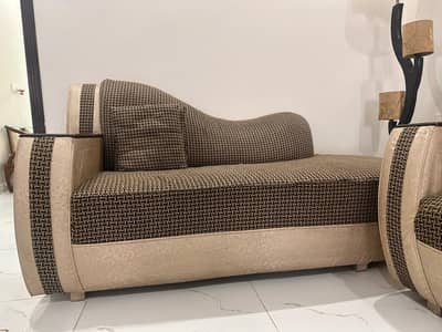 7 seater with table