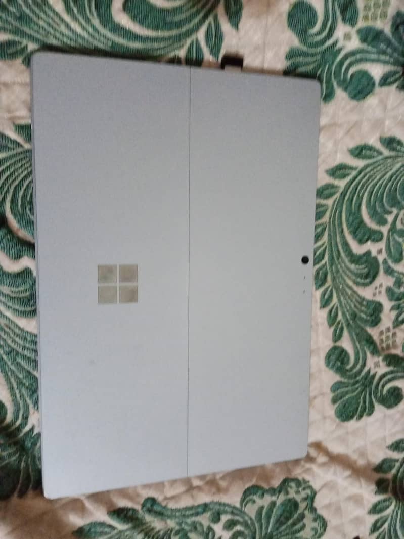 MicroSoft surface Pro 6 0