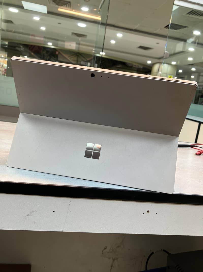 MicroSoft surface Pro 6 6