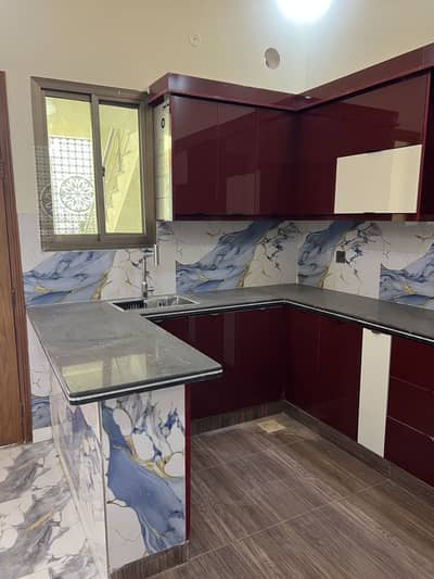 BRAND NEW FIRST FLOOR CORNER AVAILABLE FOR RENT
