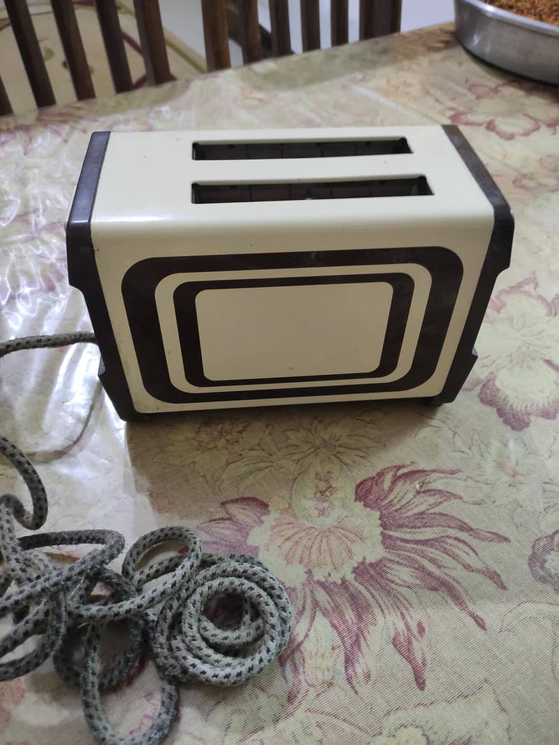 Rowenta Toaster 1