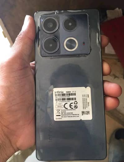 Infinix note 40 8 256 with box charger all okay Whatsapp 03264323870