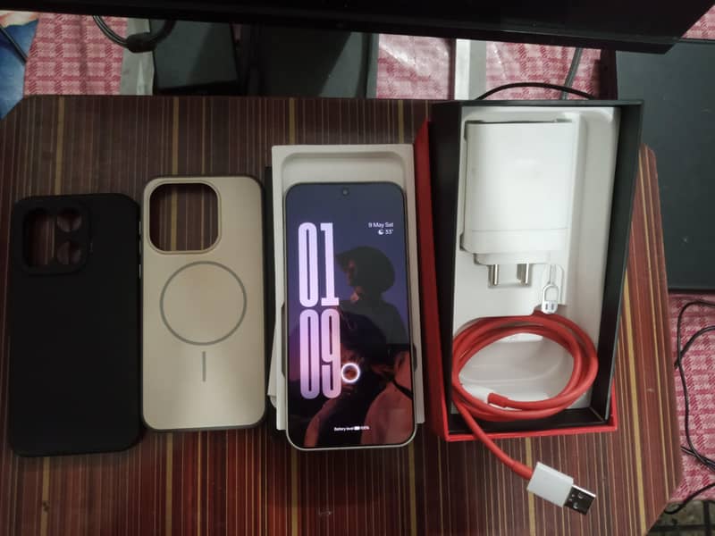 ONEPLUS 15 4