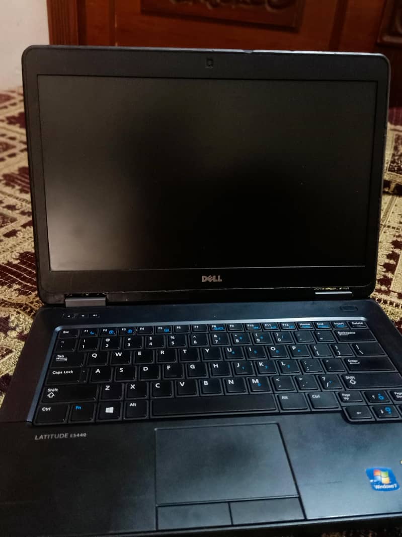 Laptop 4generation. 2