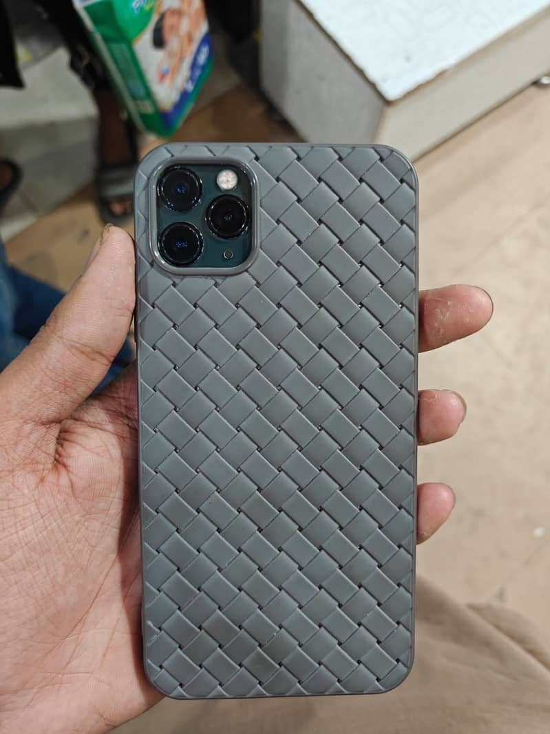 iPhone 11pro max 0