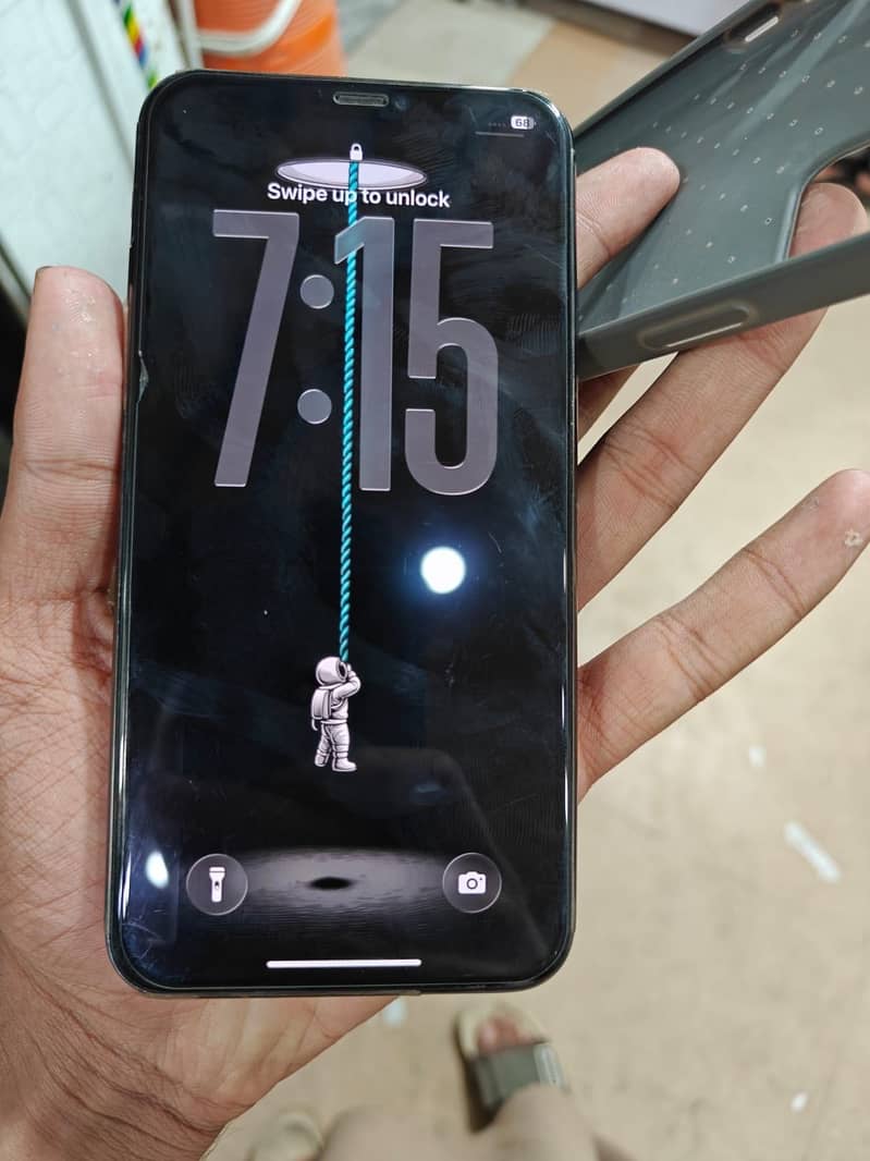 iPhone 11pro max 2