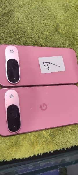Google pixel9 10/10 condition water proof