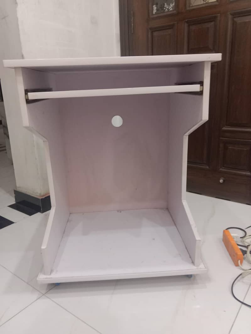 computer trolley workstation 8
