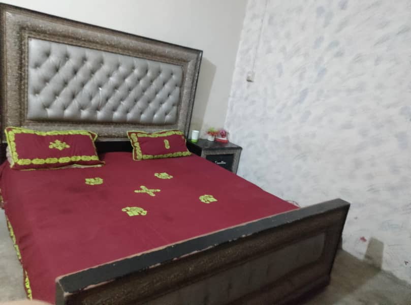 king size bed 1