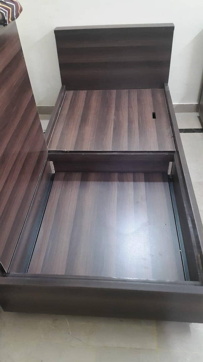 Single storage bed 4